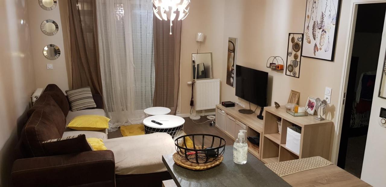 Apparemment Cosy Avec Parking Exterieur Gratuit Appartement Aulnay-sous-Bois Buitenkant foto